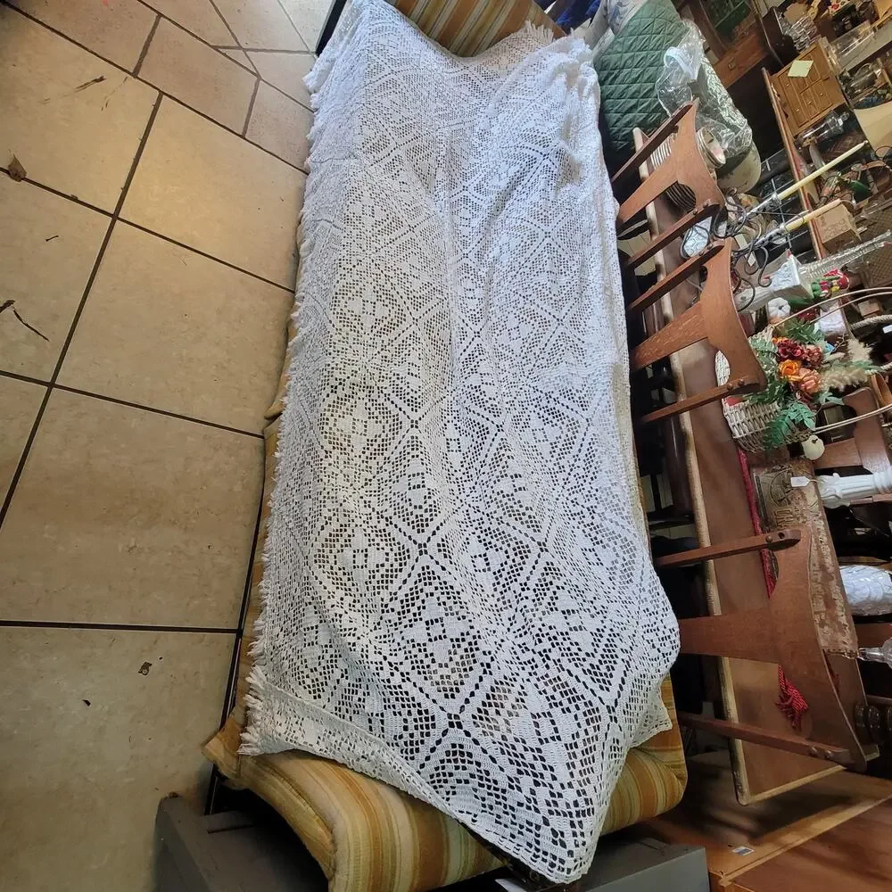 Queen Vintage Crocheted Coverlet with Fringe 88